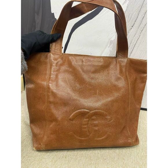 Chanel Women Pre-Loved Bag Very Good Condition - Picture 7 of 9